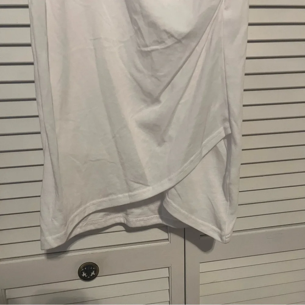 BRAND NEW (NWT) White Dress - Picture 2 of 5